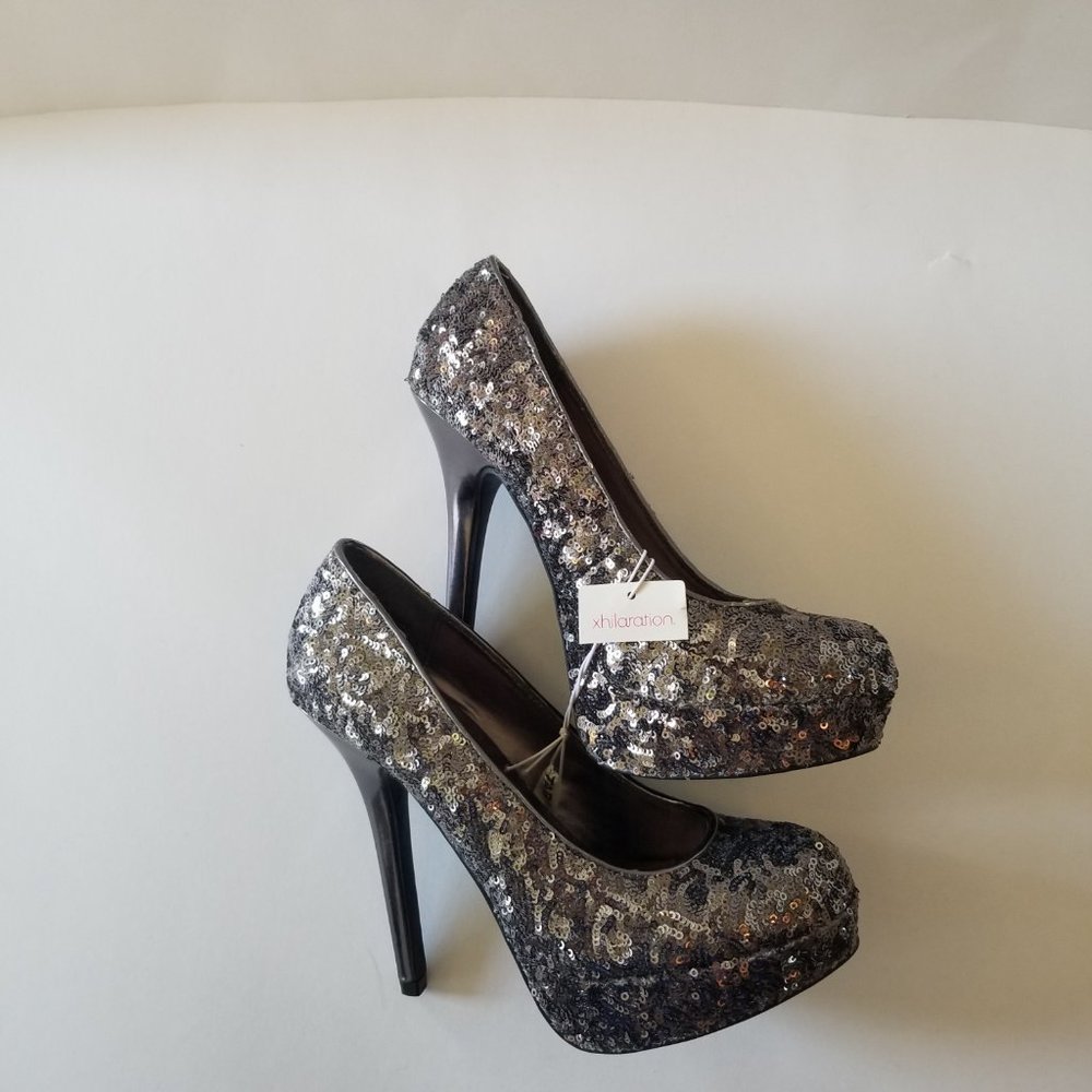 Xhilaration Gray Silver Metallic Sequence Stiletto, Platform size 8  NWT - Picture 7 of 9
